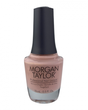 Morgan Taylor Lacquer - All About The Pout